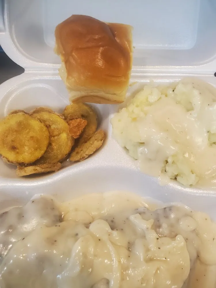 Smothered Chicken with Mash& Fried Squash